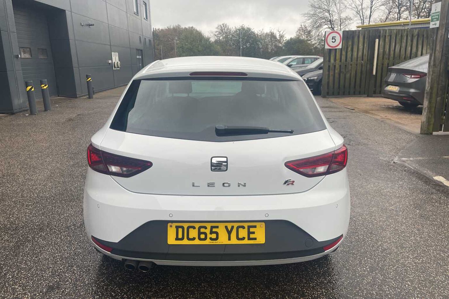 SEAT Leon 1.4 EcoTSI (150PS) FR Hatchback 5-Door